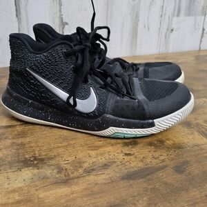 Nike Kyrie 3 Black Ice basketball shoe Boys Size 7